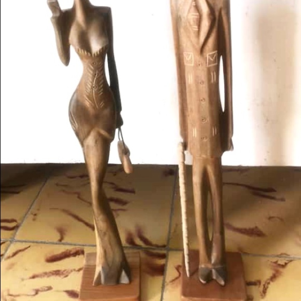 Lignum vitae carved statue.Palo Santo. Guayacan. - Picture 4 of 5